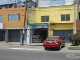 ALQUILO LOCAL COMERCIAL en AV LA MOLINA 721 (75m2 +136+136)