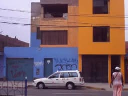 ALQUILER DE HABITACION EN CHORRILLOS A PERSONA SOLA o PAREJA SIN HIJOS