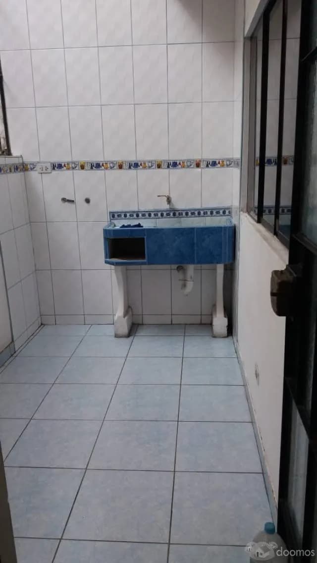 ALQUILO LOCAL COMERCIAL EN  AV.HABICH — foto 5