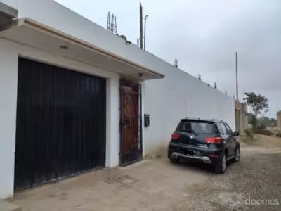 VENTA DE CASA DE 720 M2 DE MATERIAL NOBLE