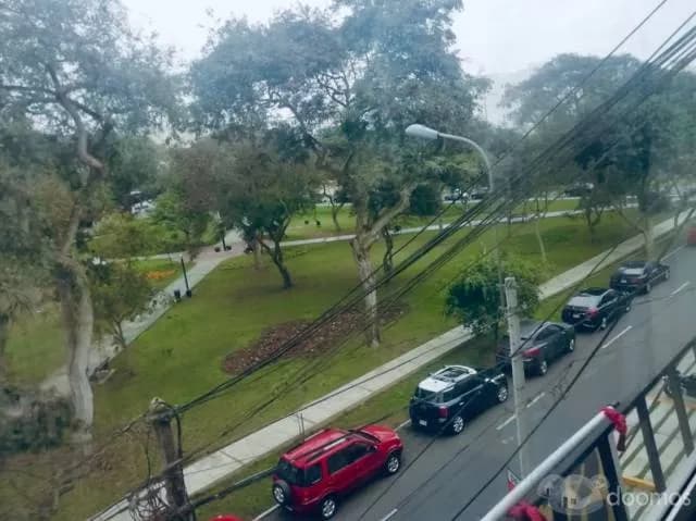 BUEN PRECIO! VISTA AL PARQUE — foto 1