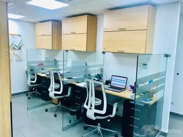 VENTA: OFICINA DE ESTRENO TOTALMENTE EQUIPADA - EDIFICIO EMPRESARIAL - 2 COCHERAS - DEPÓSITO — foto 5