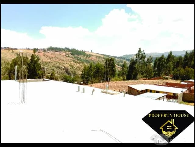CASA EN VENTA DE 2 PISOS EN APV. TICAPATA — foto 12