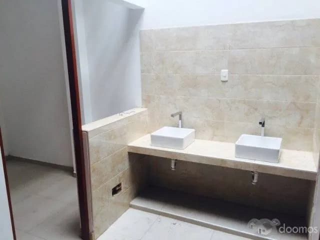 ALQUILO LOCAL COMERCIAL CANTA CALLAO — foto 4