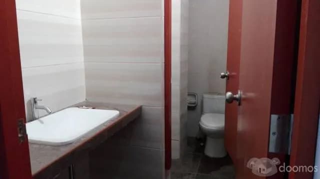 Alquilo Local Comercial de Estreno — foto 4