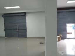 ALQUILO LOCAL COMERCIAL 100m2 EXCELENTE UBICACION