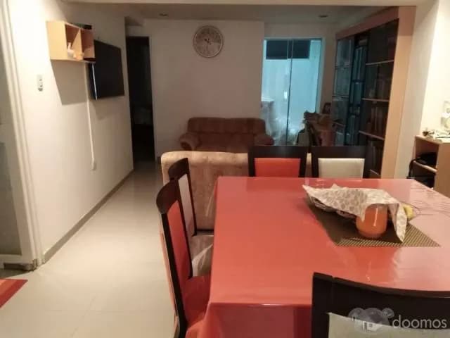 DEPARTAMENTO EN 1ER PISO CON ESTACIONAMIENTO. — foto 3
