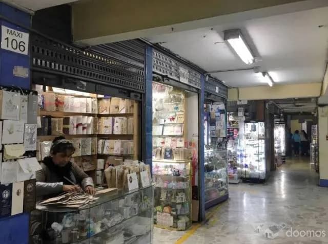 Tiendas en Galeria Comercial — foto 1