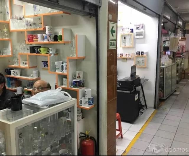 Tiendas en Galeria Comercial — foto 2