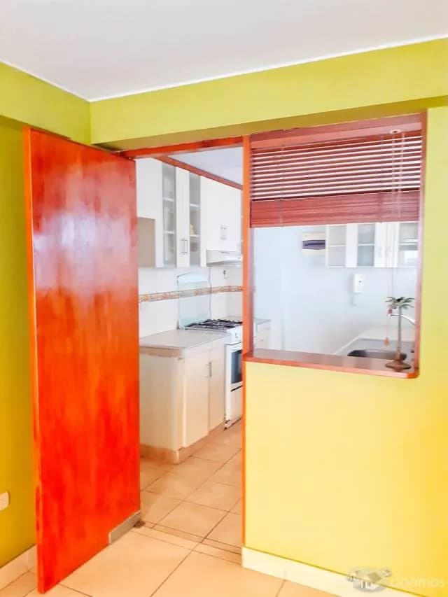 Venta de Departamento en Surquillo. Inf. 9.3.3.8.8.0.3.9.7 — foto 4