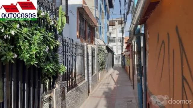 VENDO CASA EN URB. MARCAVALLE — foto 1