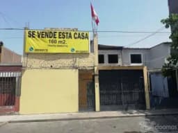 VENTA de CASA EN ZARATE ....EXCELENTE UBICACION