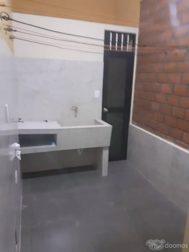 ALQUILER DE CASA EN MOYOBAMBA — foto 8