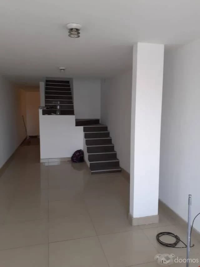 BONITO DUPLEX ATE LIMITE CON LA MOLINA 112M2 — foto 1