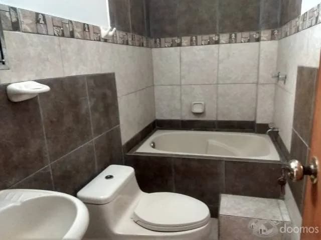 VENDO CASA EN URB. SAN LUIS - NUEVO CHIMBOTE — foto 8