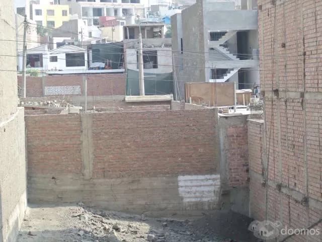 VENTA DE TERRENO LA MOLINA — foto 2