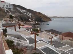 Casa Amoblada en Condominio Privado Playa El Inca, Balneario de Tortugas