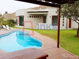 HERMOSA CASA RESIDENCIAL EN ZONA EXCLUSIVA DE LA MOLINA