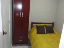 Alquilo habitación con baño incorporado amoblada Monterrico Surco para estudiantes cerca Universidades Upc Embajada EEUU s/720