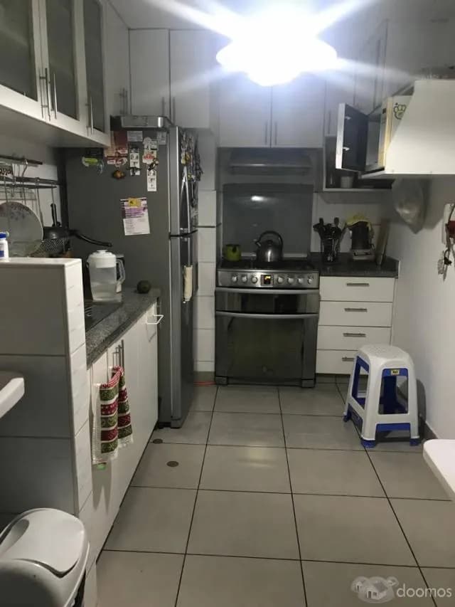 VENTA DEPARTAMENTO CON COCHERA EN LINCE — foto 5