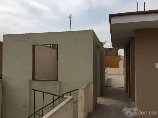 SE VENDE CASA EN LOS OLIVOS — foto 5