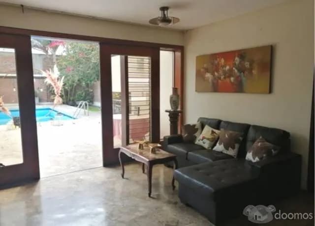 Alquiler de extraordinaria casa amplia — foto 7