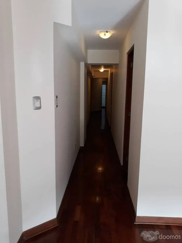 VENTA Departamento Urb. Limatambo - Negociable — foto 2