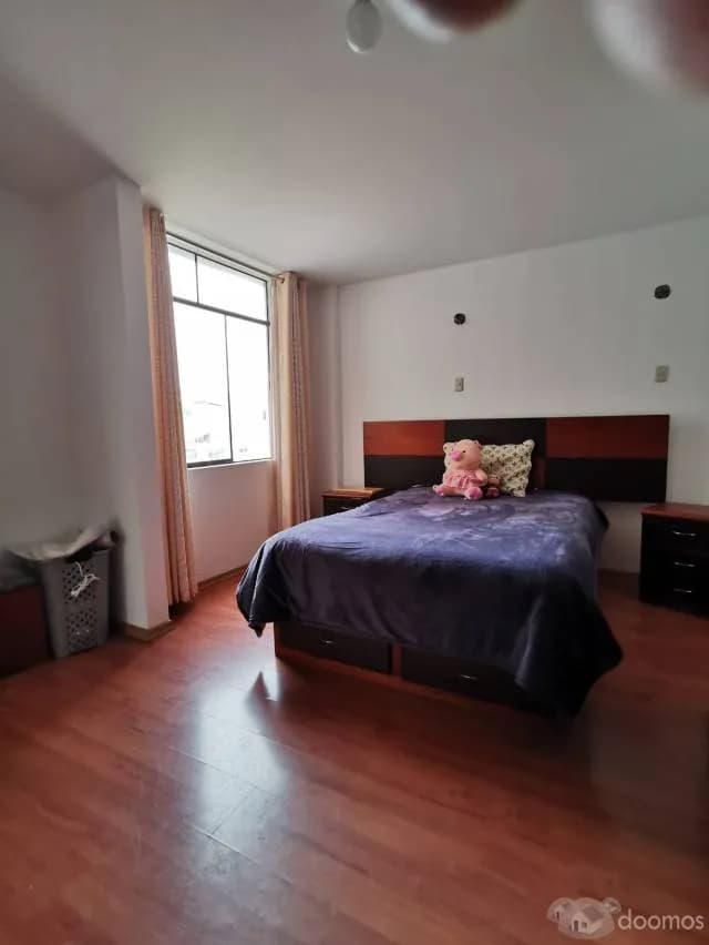 Excelente Departamento Muy Iluminado y Céntrico — foto 3