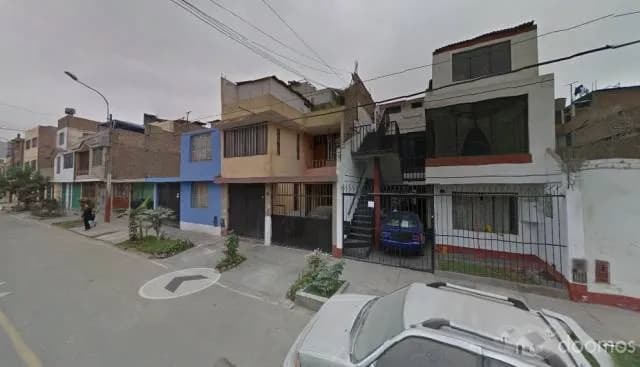CASA 3 PISOS — foto 1