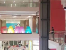 Se Vende Local Comercial en Gamarra Moda Plaza