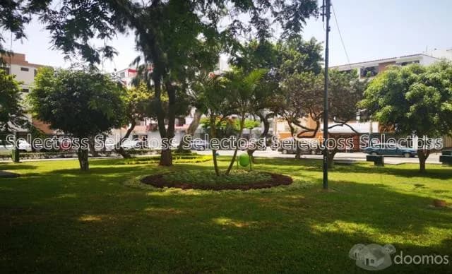 SURCO- VENTA DPTO . ESTRENO FLAT 3 DORM. 3 BAÑOS 2 COCHERAS — foto 2