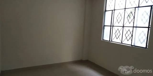 Se alquila amplia casa SÓLO EMPRESAS!!! — foto 4