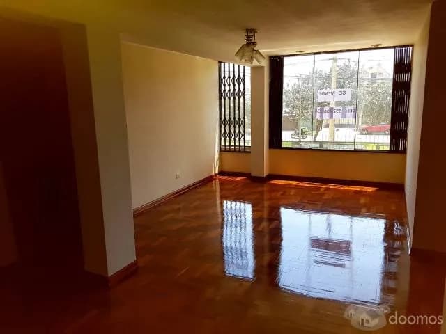 SE REMATA DEPARTAMENTO EN SAN BORJA — foto 2