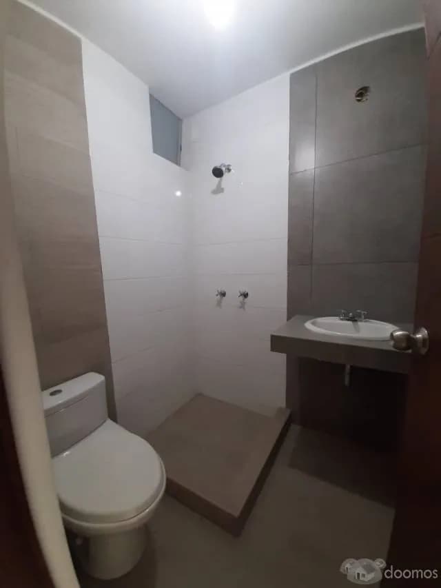 EDIFICIO RESIDENCIAL HERCELLES - BARRIO MEDICO DPTO. 202 - 2PISO — foto 2