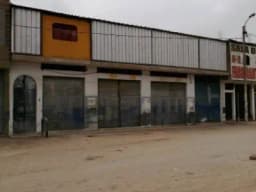 VENTA DE LOCAL MAS AIRES