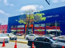 Se Vende Local Comercial Cc. Cyberplaza
