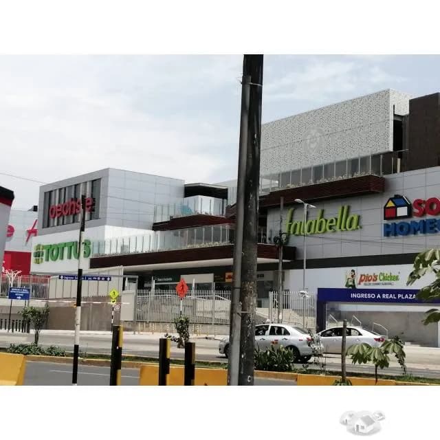 Casa en zona Comercial de Ate — foto 1