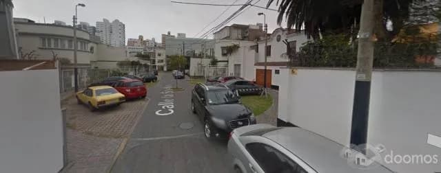 Casa  a 20 Mts. Cdra. 6, Av.  Los Conquistadores — foto 2