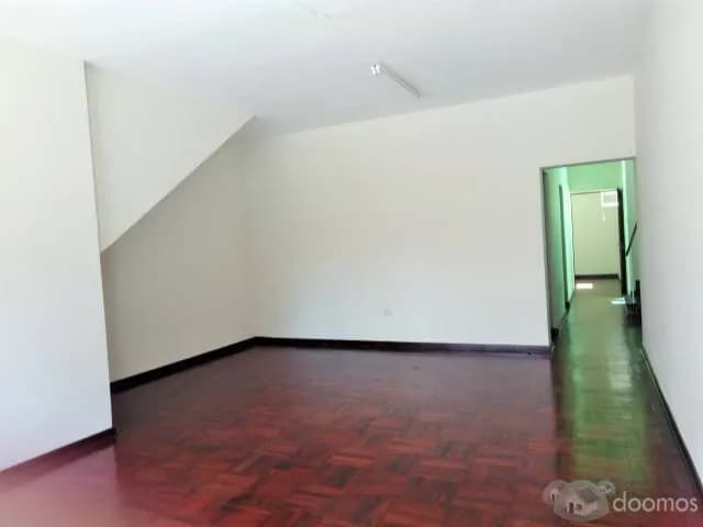 Local en Jesus Maria para oficinas o consultorios — foto 1