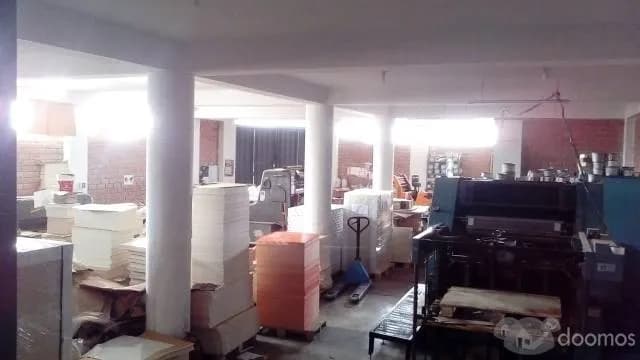 VENTA DE EDIFICIO 5 PISOS PUENTE PIEDRA — foto 2