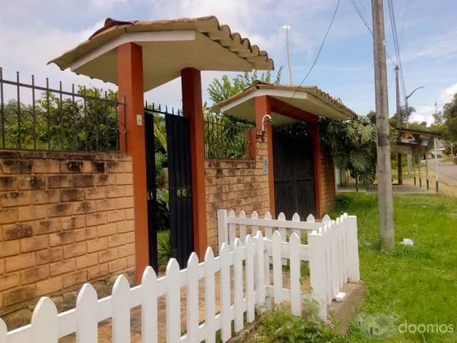 CHALET TIPO ESPAÑOL EN LAMAS — foto 4