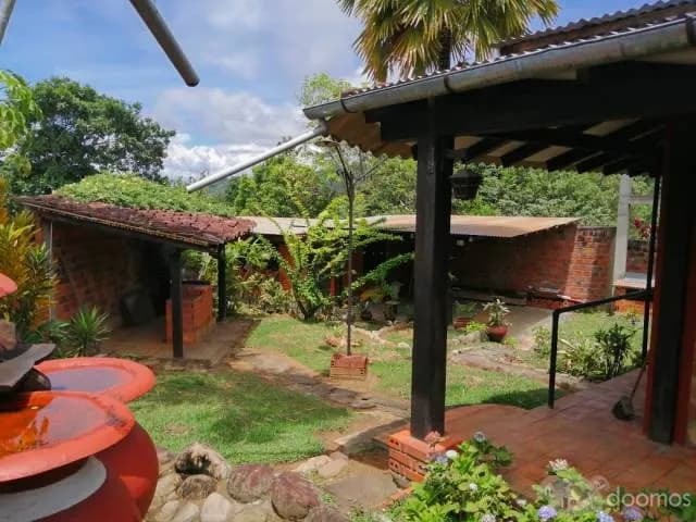 CHALET TIPO ESPAÑOL EN LAMAS — foto 9