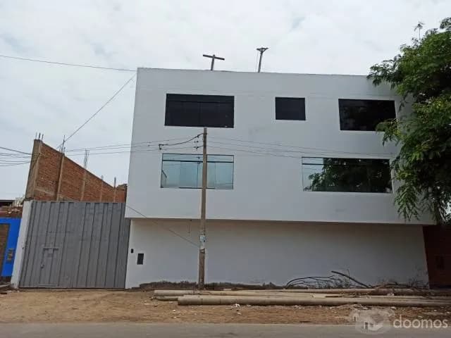 SE VENDE EDIFICIO DE TRES PISOS — foto 2