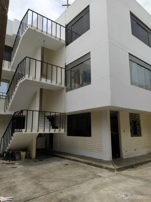 SE VENDE EDIFICIO DE TRES PISOS — foto 4