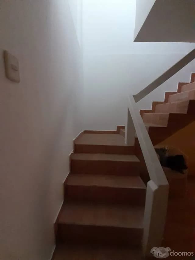 Se vende lindo chalet de dos plantas remodelado — foto 8