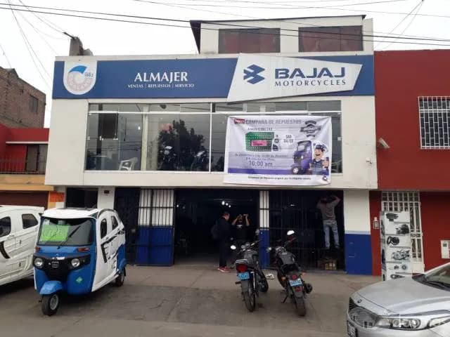 Venta Local comercial 2 pisos en Los Olivos — foto 1