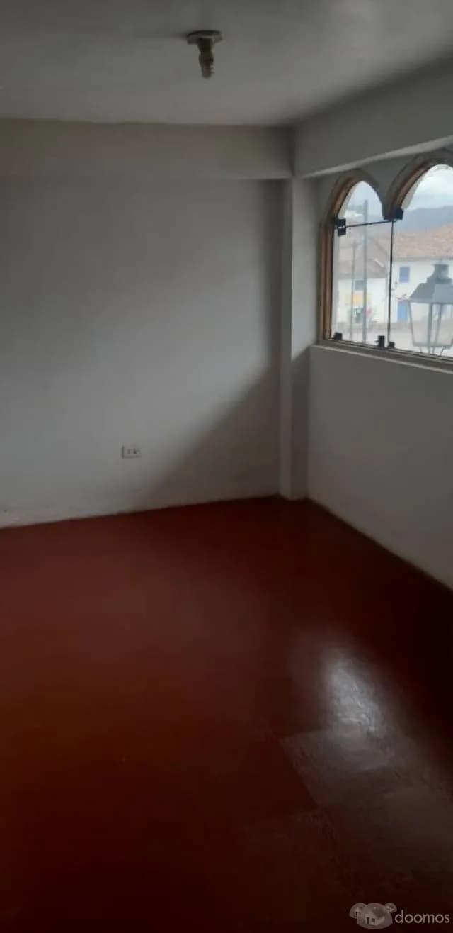 EN VENTA CASA EN PLAZA DE ARMAS DE SAN SEBASTIÁN — foto 11