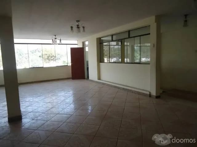 ALQUILER AMPLIO LOCAL EN AV. UNIVERSITARIA - COMAS — foto 1
