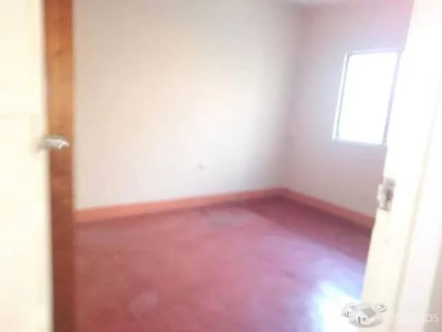 alquilo casa centrica  tres dormitorios S/. 1,500 soles — foto 3