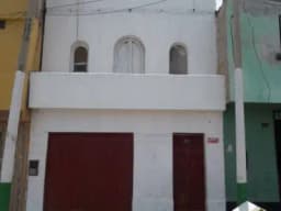 OCASIÓN!!! REMATO CASA COMO TERRENO EN LA PERLA